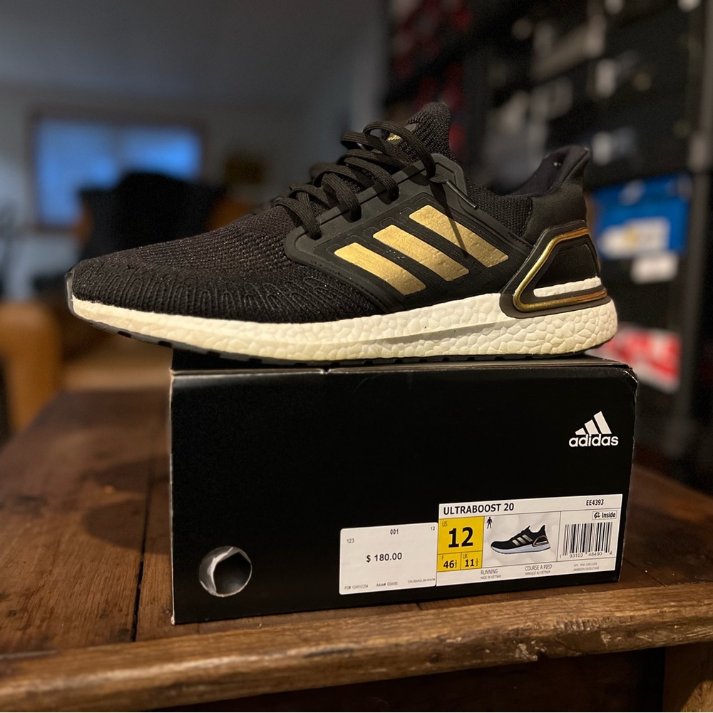 Adidas ultraboost 20 EE4393 sz 12 running shoes
